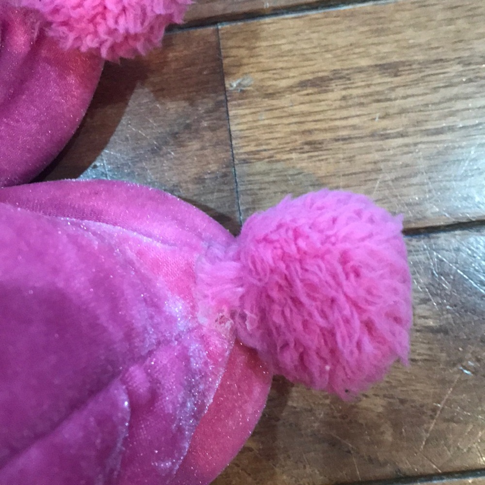 Slippers - Picture 4 of 4